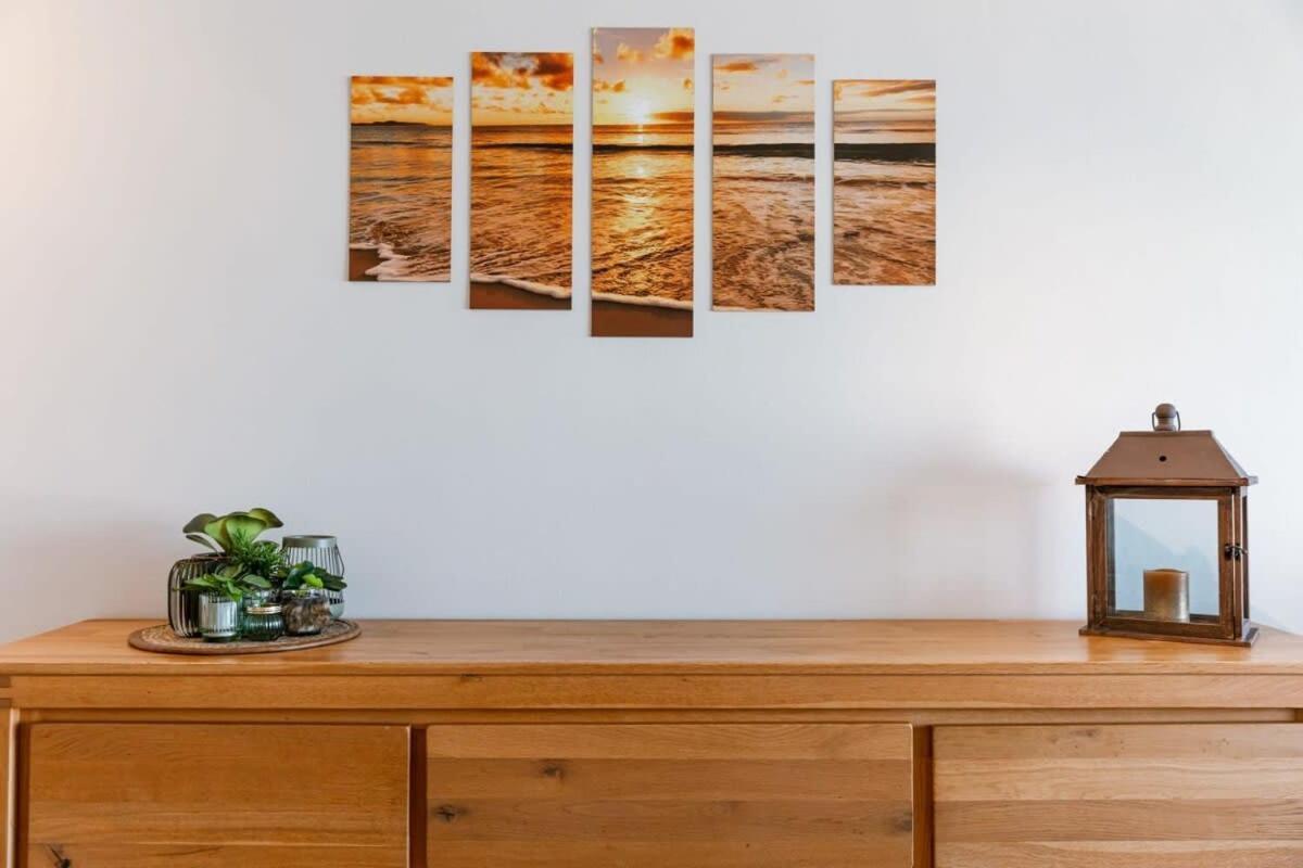 Huswell - Beachfront Apartment In Zeebrugge Exteriör bild